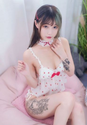 午夜免费看_免费高清日本成人在线