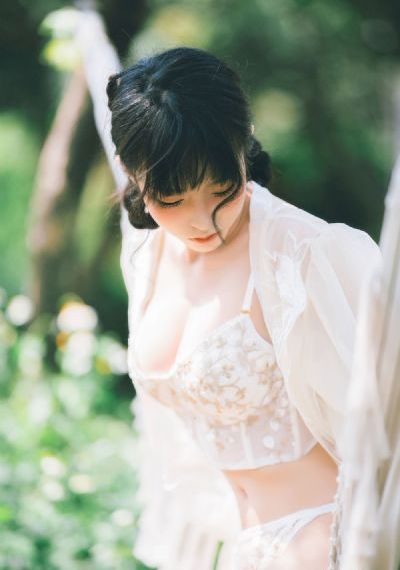 国产美女被强上到高潮_720迅雷电影在线