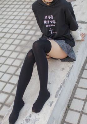 天天摸天天操天天色天天爽_720高清电影在线