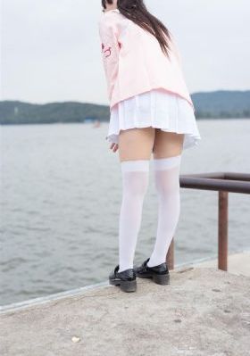 乳神榨乳授乳中在线播放_1080神马影院手机在线
