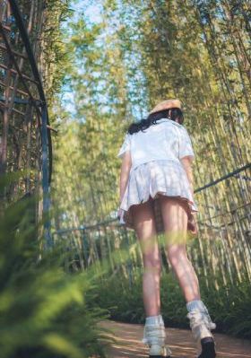 成人区人妻精品一区二区在线_国产剧免费在线观看